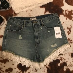 Brand new free people festival shorts with tags!